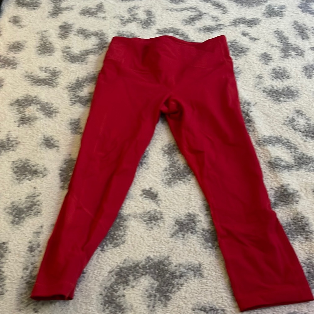 Lulu capri leggings